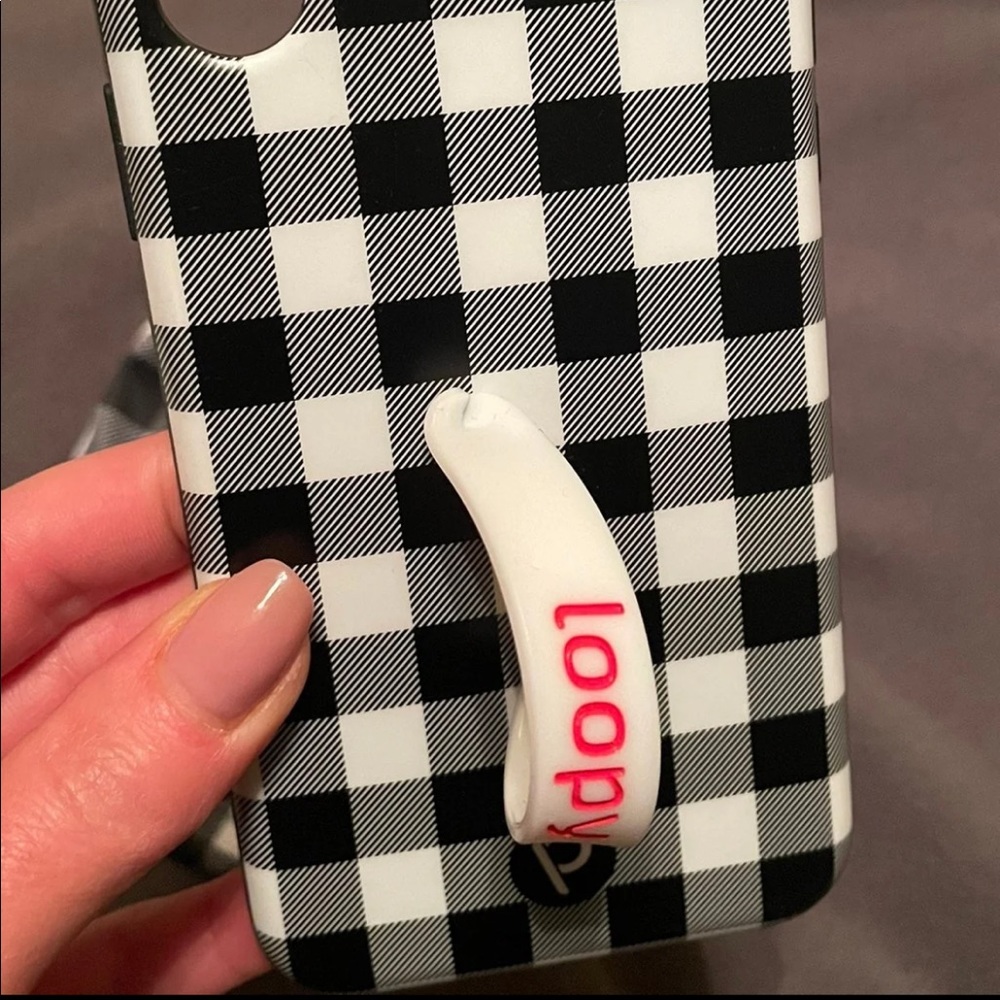 Loopy Case - Picture 2 of 3